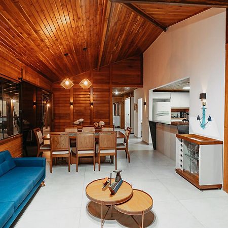 Casadecastelhanos, Quadra Do Mar De Castelhanos, 4 Suites Com Ar, Churrasqueira, Piscina, Hidromassagem, Cozinha Integrada Gourmet Ideal Para Familia E Amigos Аншіета Екстер'єр фото