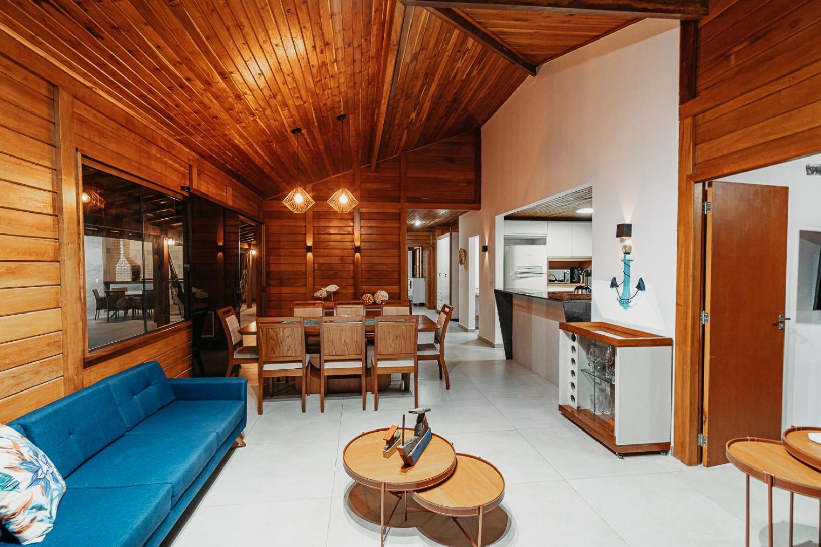 Casadecastelhanos, Quadra Do Mar De Castelhanos, 4 Suites Com Ar, Churrasqueira, Piscina, Hidromassagem, Cozinha Integrada Gourmet Ideal Para Familia E Amigos Аншіета Екстер'єр фото