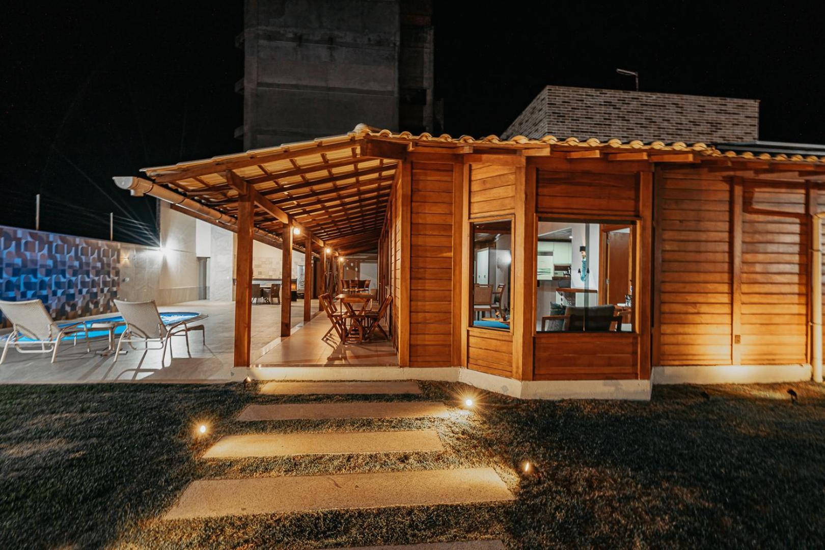Casadecastelhanos, Quadra Do Mar De Castelhanos, 4 Suites Com Ar, Churrasqueira, Piscina, Hidromassagem, Cozinha Integrada Gourmet Ideal Para Familia E Amigos Аншіета Екстер'єр фото