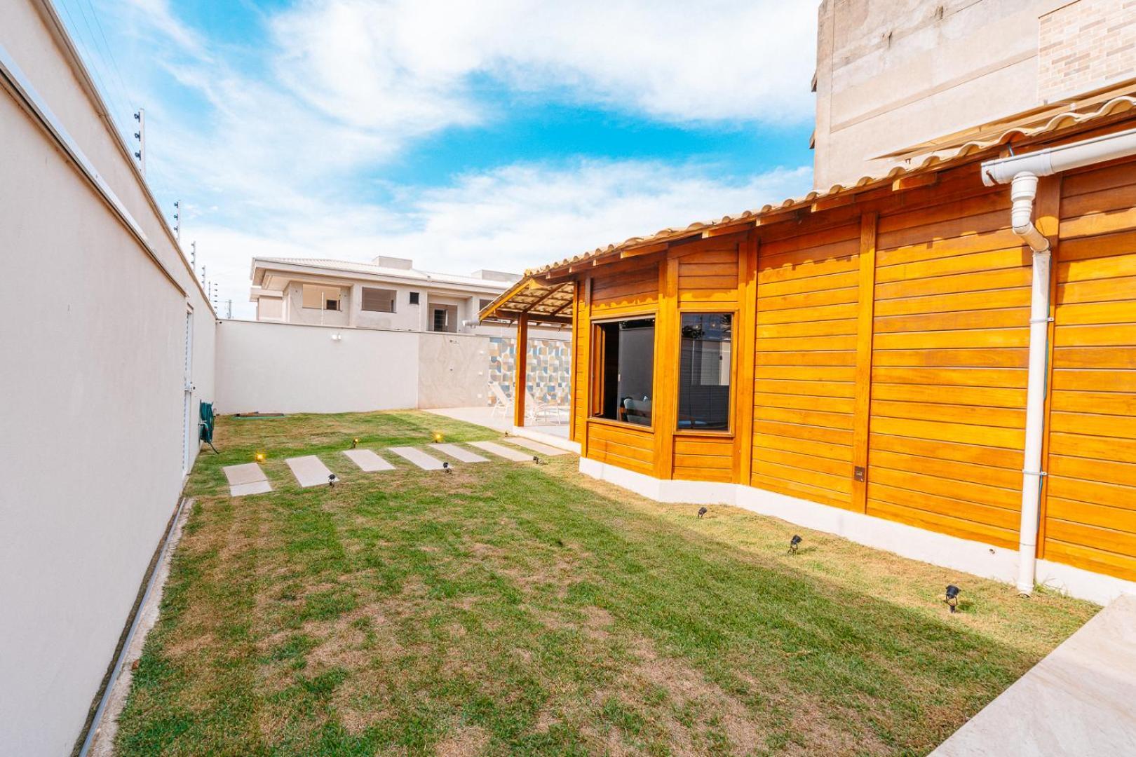 Casadecastelhanos, Quadra Do Mar De Castelhanos, 4 Suites Com Ar, Churrasqueira, Piscina, Hidromassagem, Cozinha Integrada Gourmet Ideal Para Familia E Amigos Аншіета Екстер'єр фото