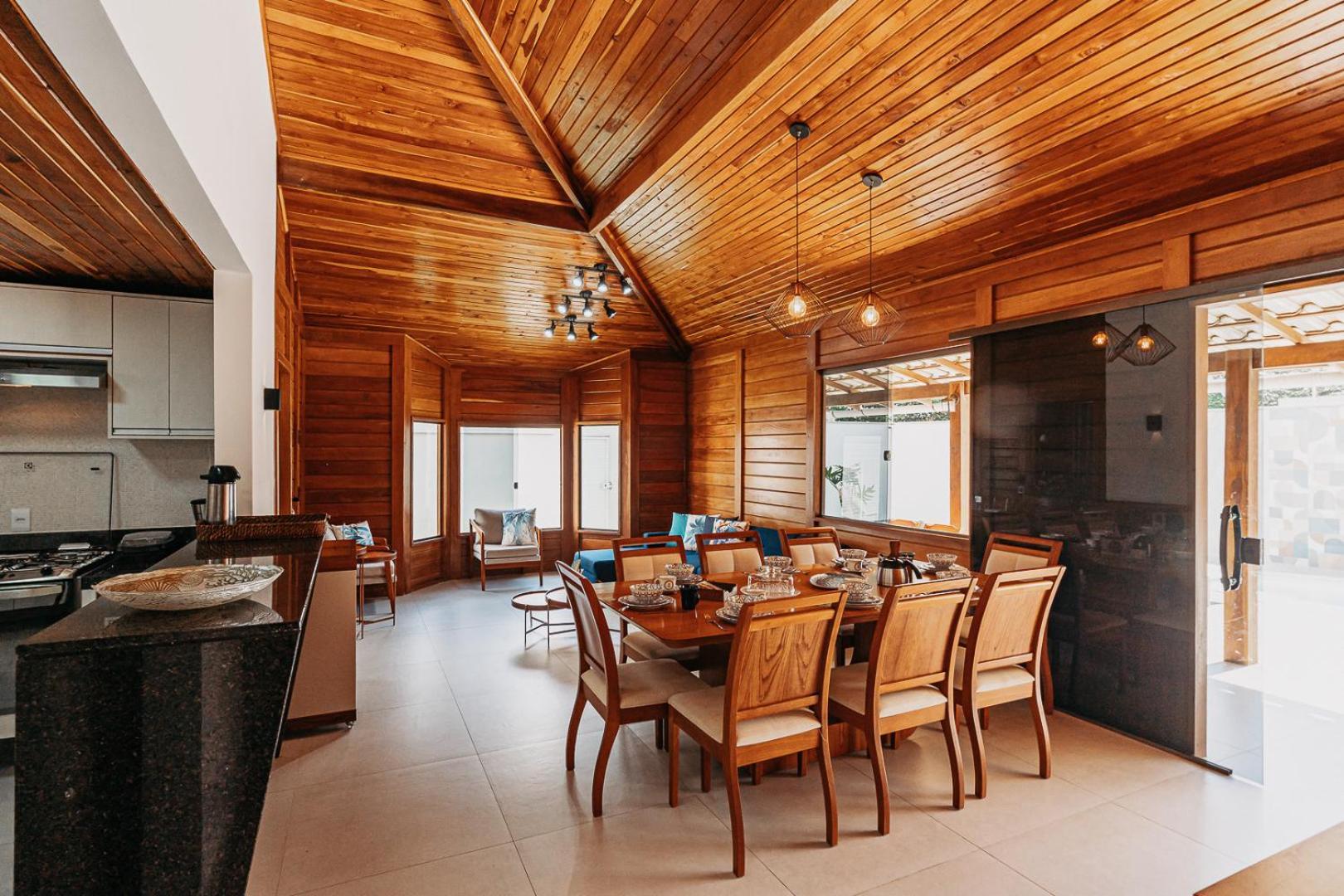 Casadecastelhanos, Quadra Do Mar De Castelhanos, 4 Suites Com Ar, Churrasqueira, Piscina, Hidromassagem, Cozinha Integrada Gourmet Ideal Para Familia E Amigos Аншіета Екстер'єр фото