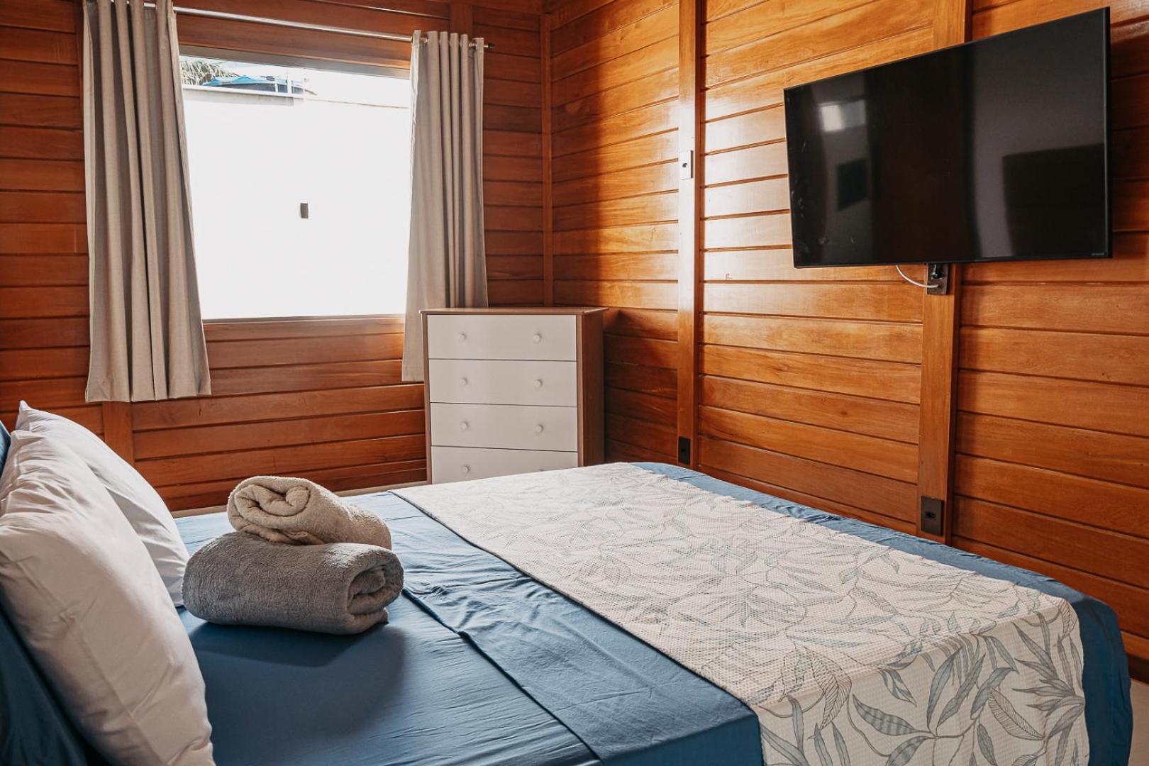 Casadecastelhanos, Quadra Do Mar De Castelhanos, 4 Suites Com Ar, Churrasqueira, Piscina, Hidromassagem, Cozinha Integrada Gourmet Ideal Para Familia E Amigos Аншіета Екстер'єр фото